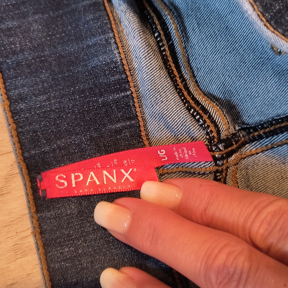 Spanx Distressed Jeans - Picture 4 of 8